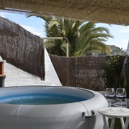 Holiday home Cortijo Rural El Escondite *